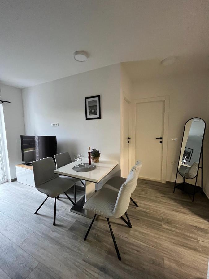 Apartamento Ante'S Split Exterior foto